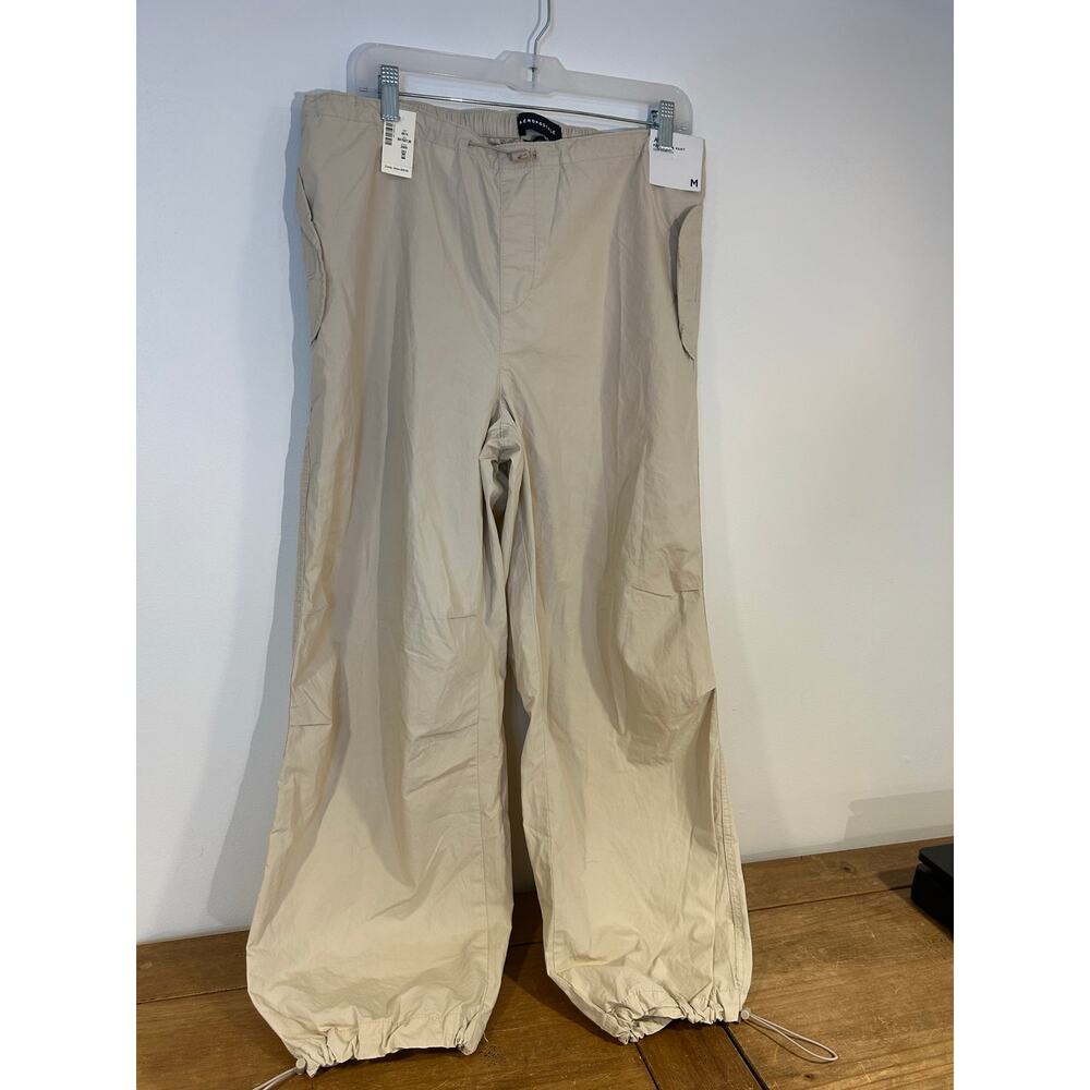NWT Aeropostale Sz M Beige Parachute Pants Cargo Baggy Y2K Inspire Adj Drawcord